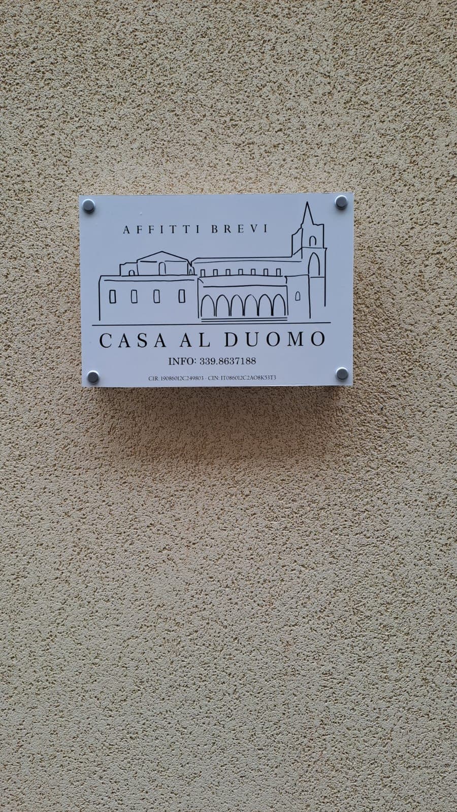 Casa al Duomo, Nicosia, Sicily — design detail
