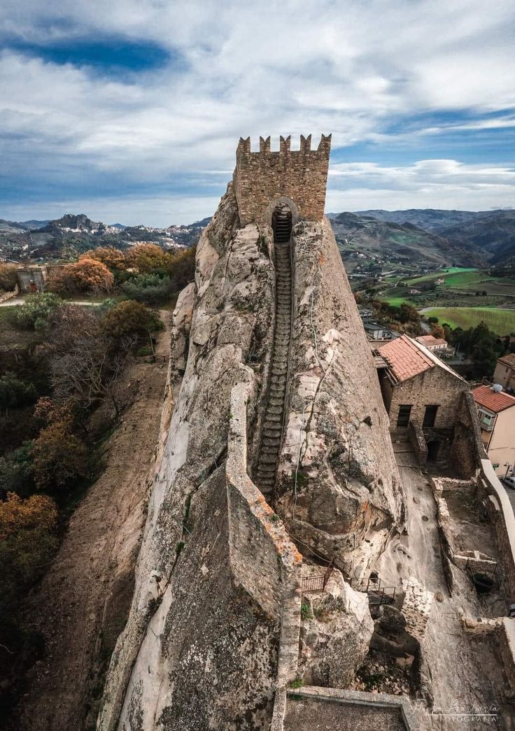 Castello di Sperlinga